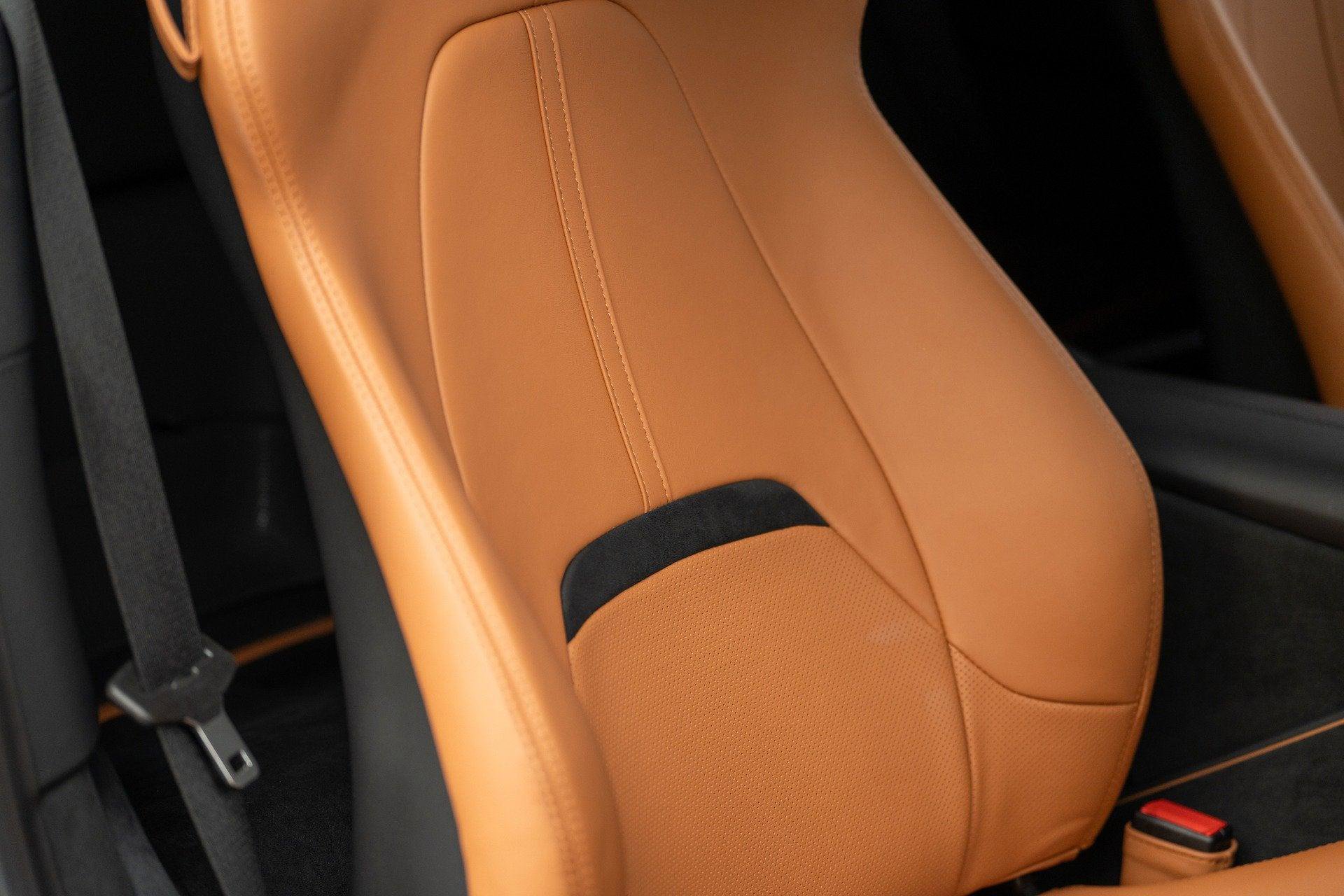 Certified 2022 Ferrari Roma RWD image 50