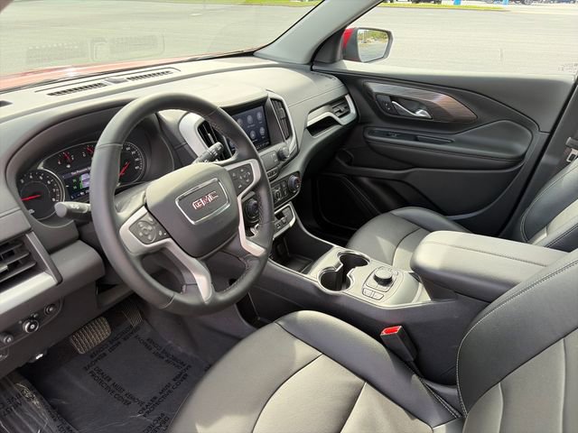Used 2023 GMC Terrain SLT image 30