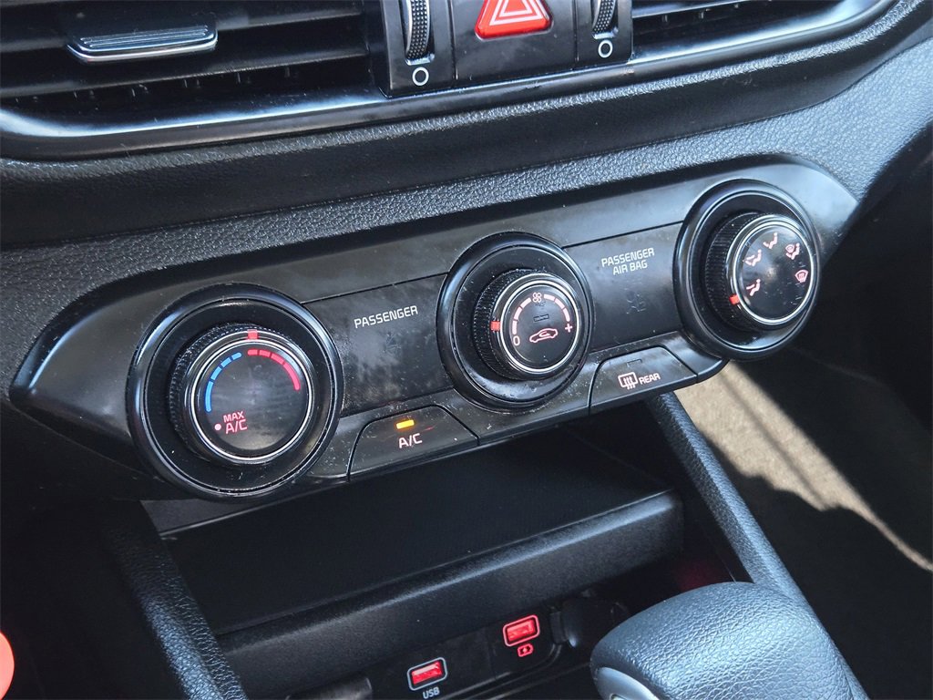 Certified 2024 Kia Forte LXS w/ LXS Technology Package image 21