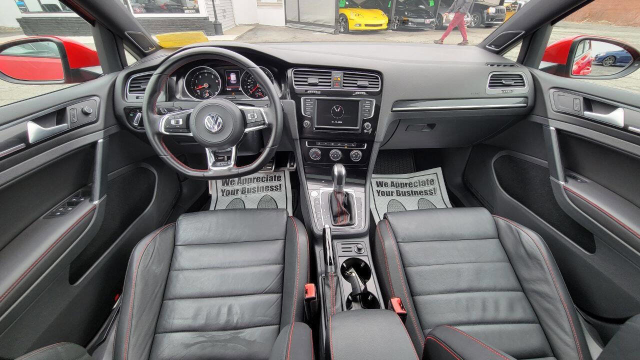 Used 2017 Volkswagen GTI Sport image 10