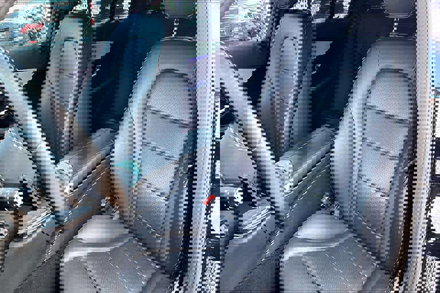 Used 2021 Mercedes-Benz C 300 Sedan image 8