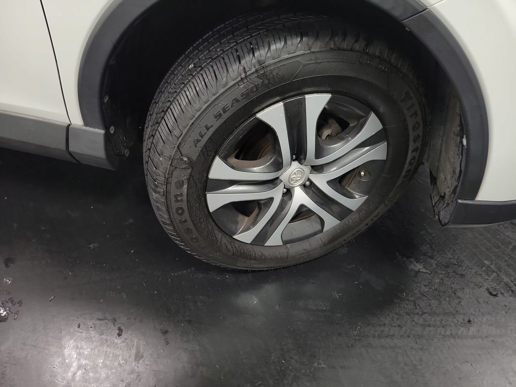 Used 2018 Toyota RAV4 LE w/ All Weather Liner Package FWD image 10