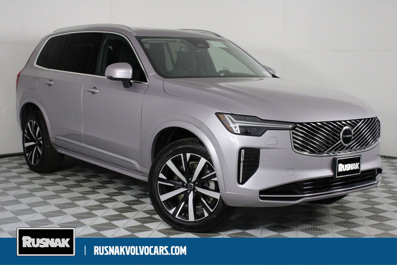 New 2026 Volvo XC90 B5 Core w/ Protection Package AWD/4WD image 1