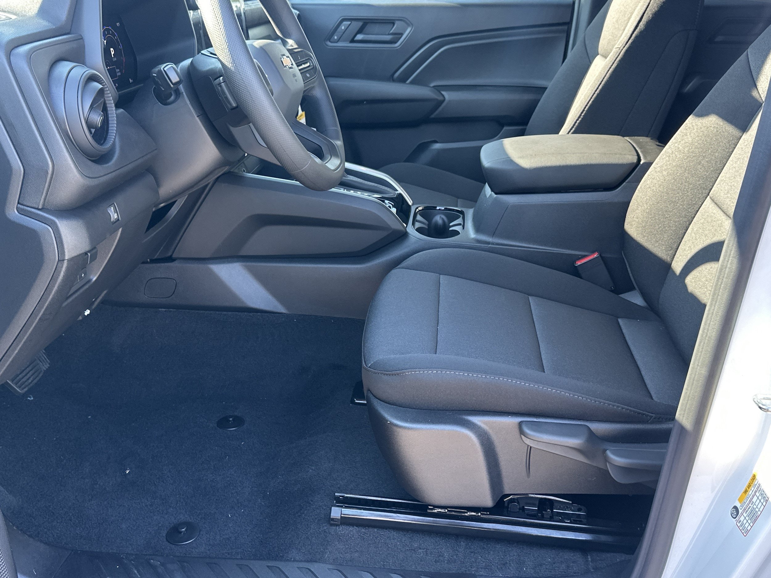 New 2026 Chevrolet Colorado W/T w/ WT Custom Package RWD image 9