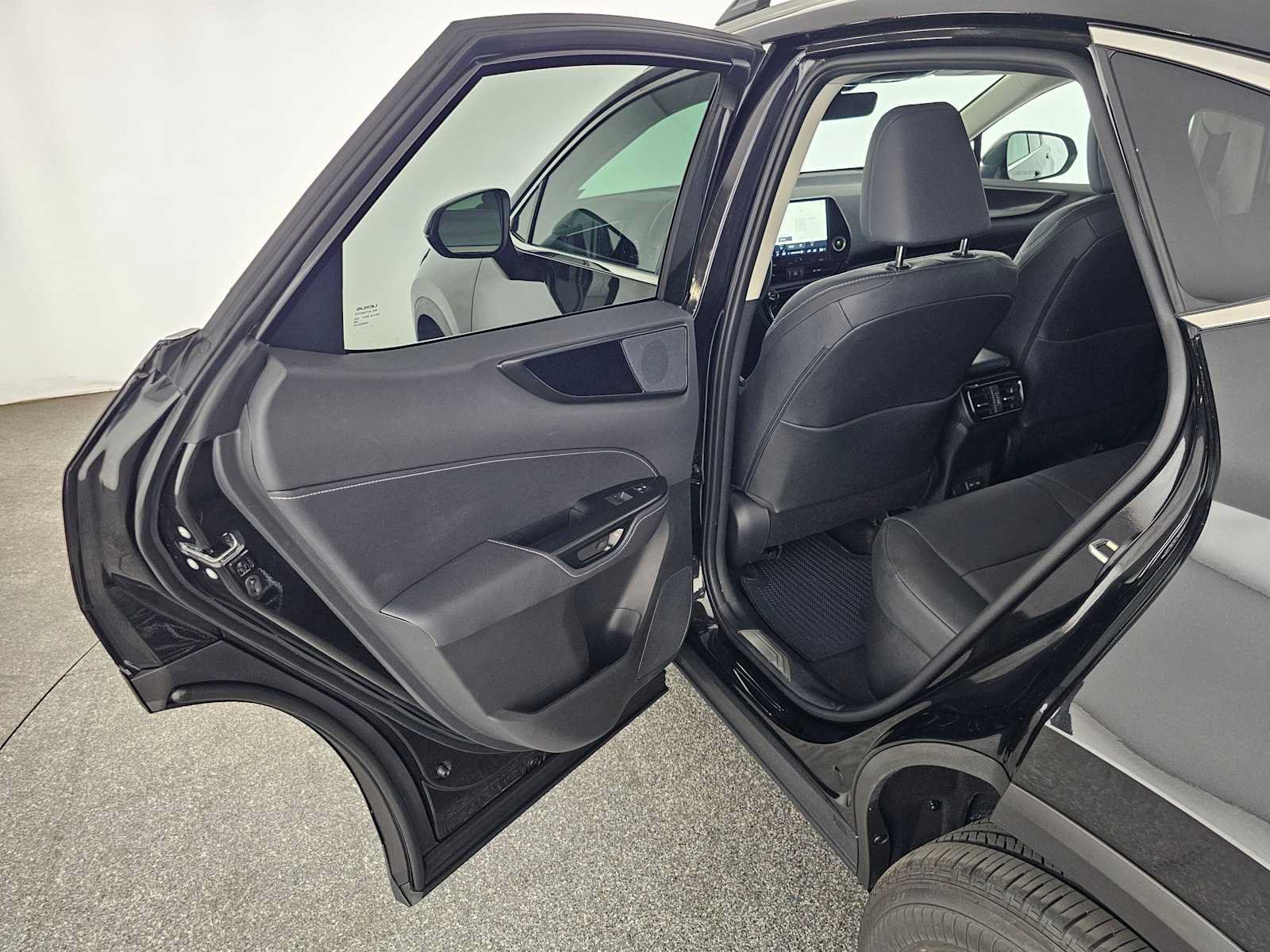 Certified 2026 Lexus NX 350h AWD w/ Accessory Package (2T) image 15