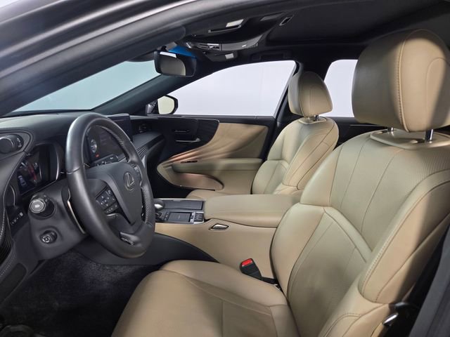 Used 2022 Lexus LS 500 AWD w/ Accessory Package (Z2) image 32
