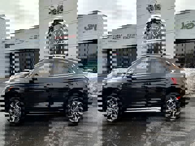 Used 2024 Audi Q5 2.0T Premium Plus image 3
