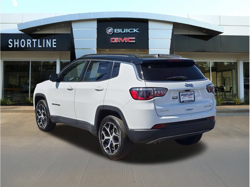 Used 2024 Jeep Compass Limited AWD/4WD image 5