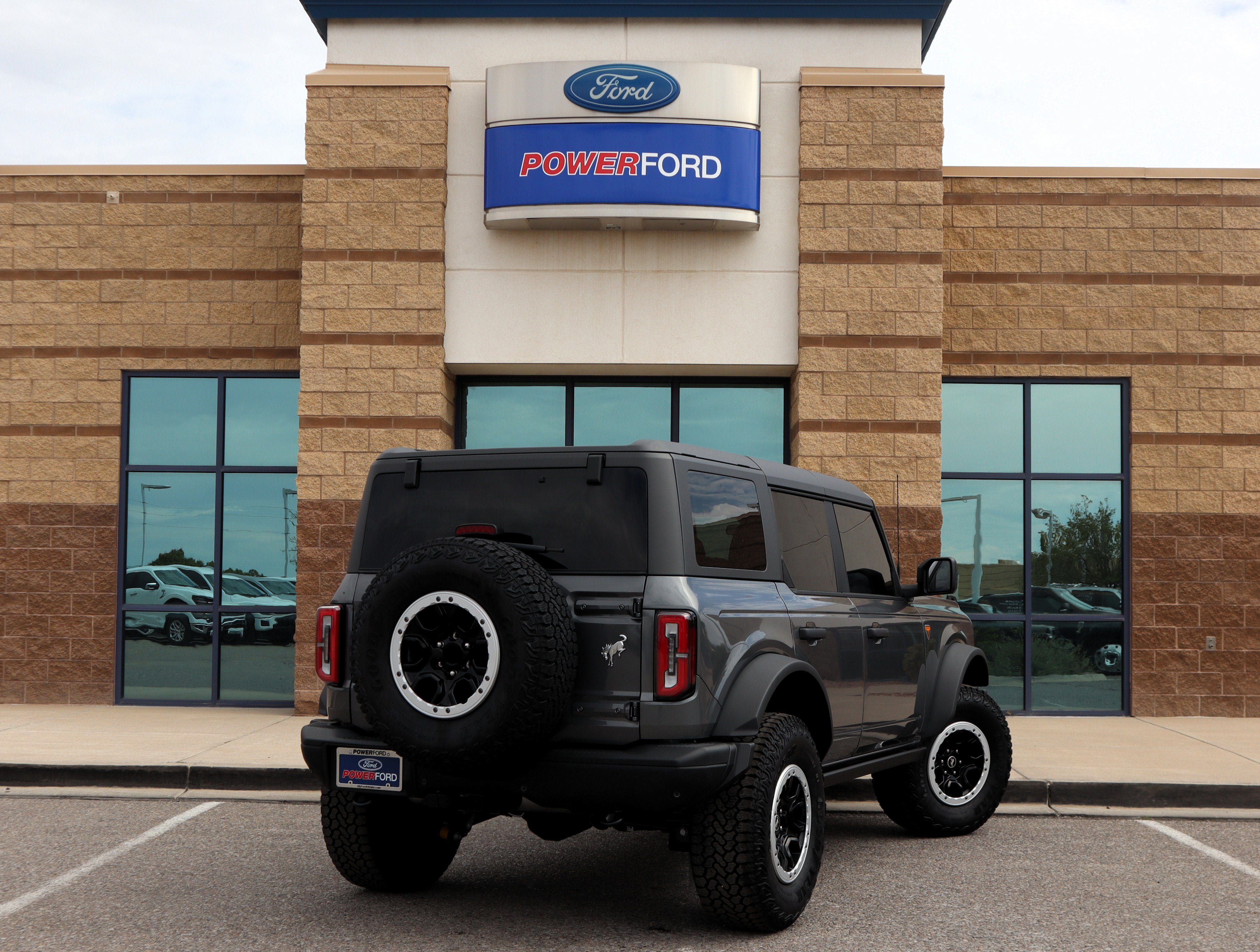 New 2026 Ford Bronco Badlands AWD/4WD image 6