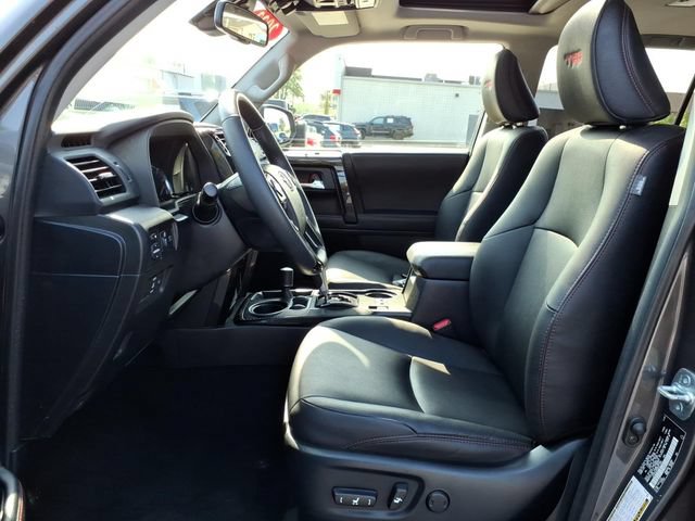 Certified 2022 Toyota 4Runner TRD Off-Road Premium w/ Moonroof Package AWD/4WD image 17