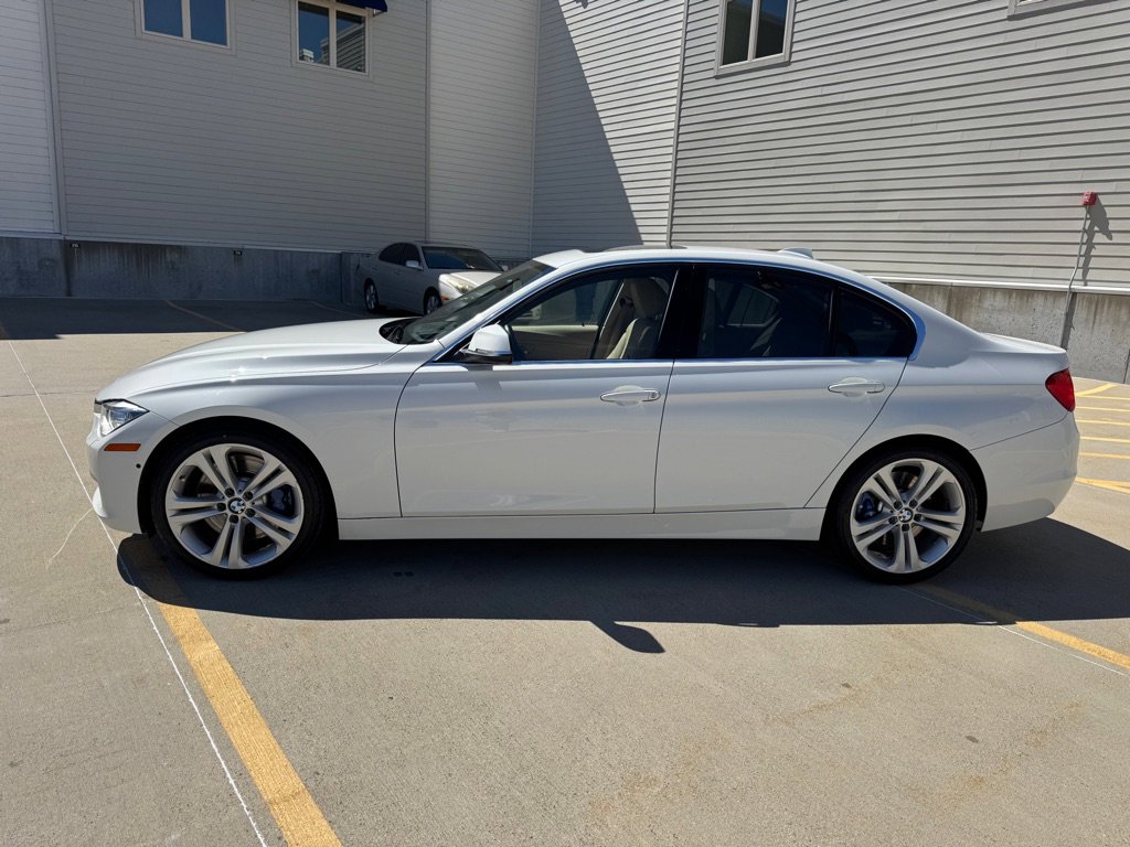 Used 2014 BMW 335i Sedan image 6