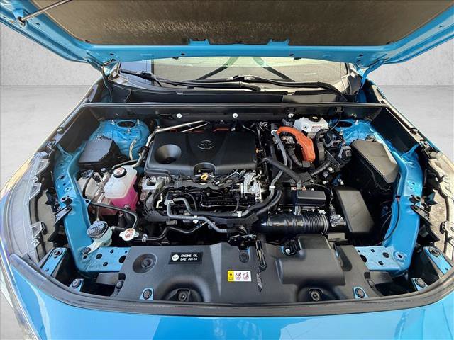 Certified 2021 Toyota RAV4 XLE Premium AWD/4WD image 18