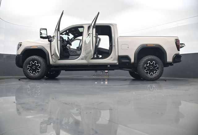 New 2026 GMC Sierra 2500 AT4X w/ LPO, Black Badging Package AWD/4WD image 34