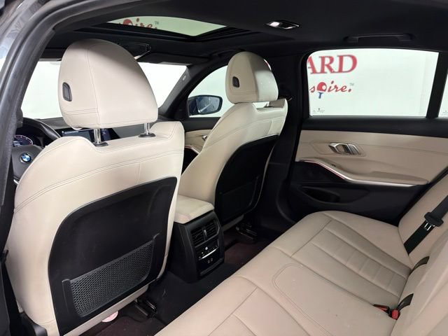 Used 2021 BMW 330i xDrive Sedan w/ Premium Package AWD/4WD image 14