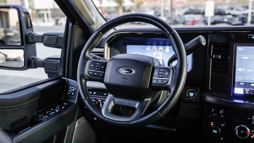 Used 2024 Ford F250 Lariat image 15