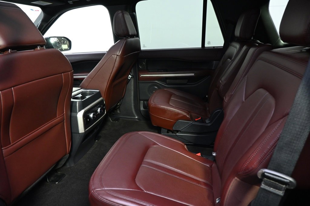 Used 2023 Ford Expedition Limited image 21
