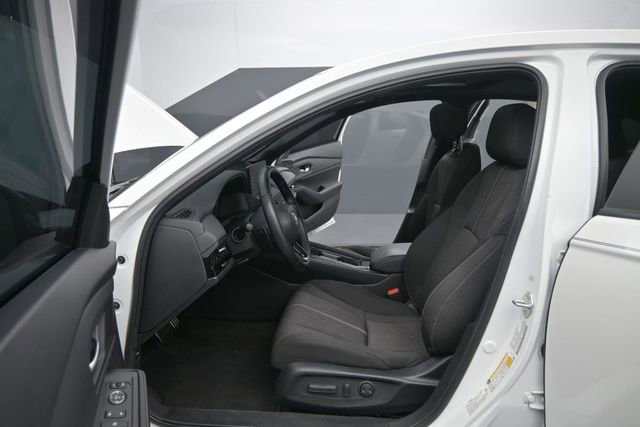 Used 2023 Honda Accord Sport image 10