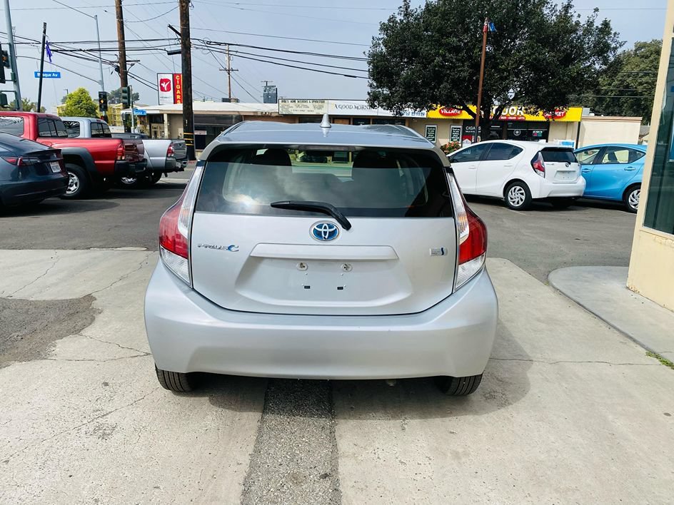 Used 2015 Toyota Prius C One FWD image 11