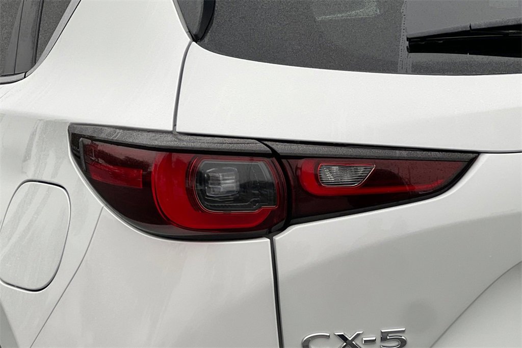 New 2025 MAZDA CX-5 Carbon Edition image 27