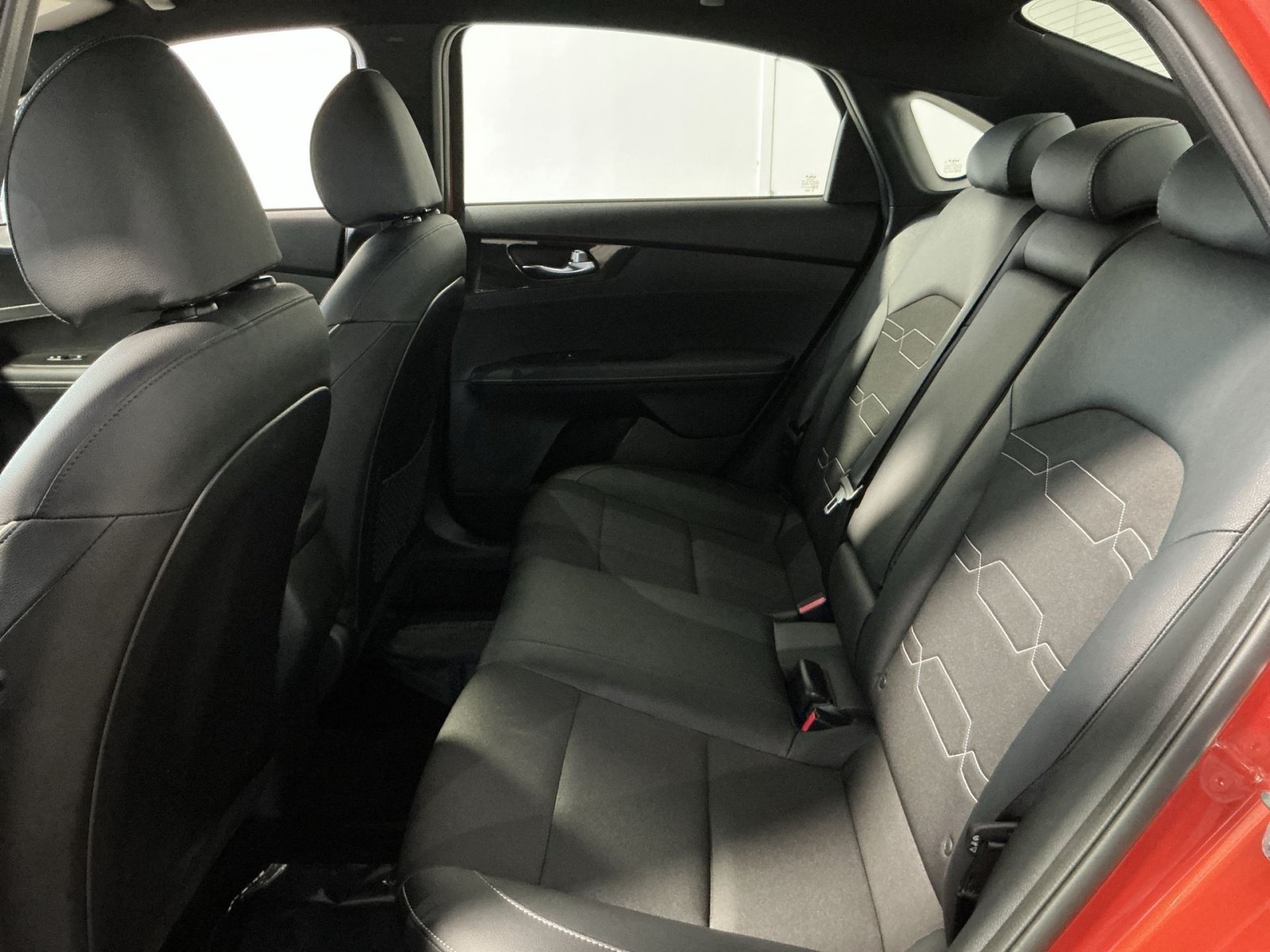 Used 2023 Kia Forte GT-Line w/ GT-Line Technology Package FWD image 24
