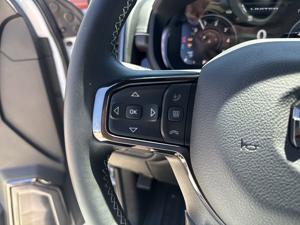 New 2026 RAM 2500 Limited AWD/4WD image 16