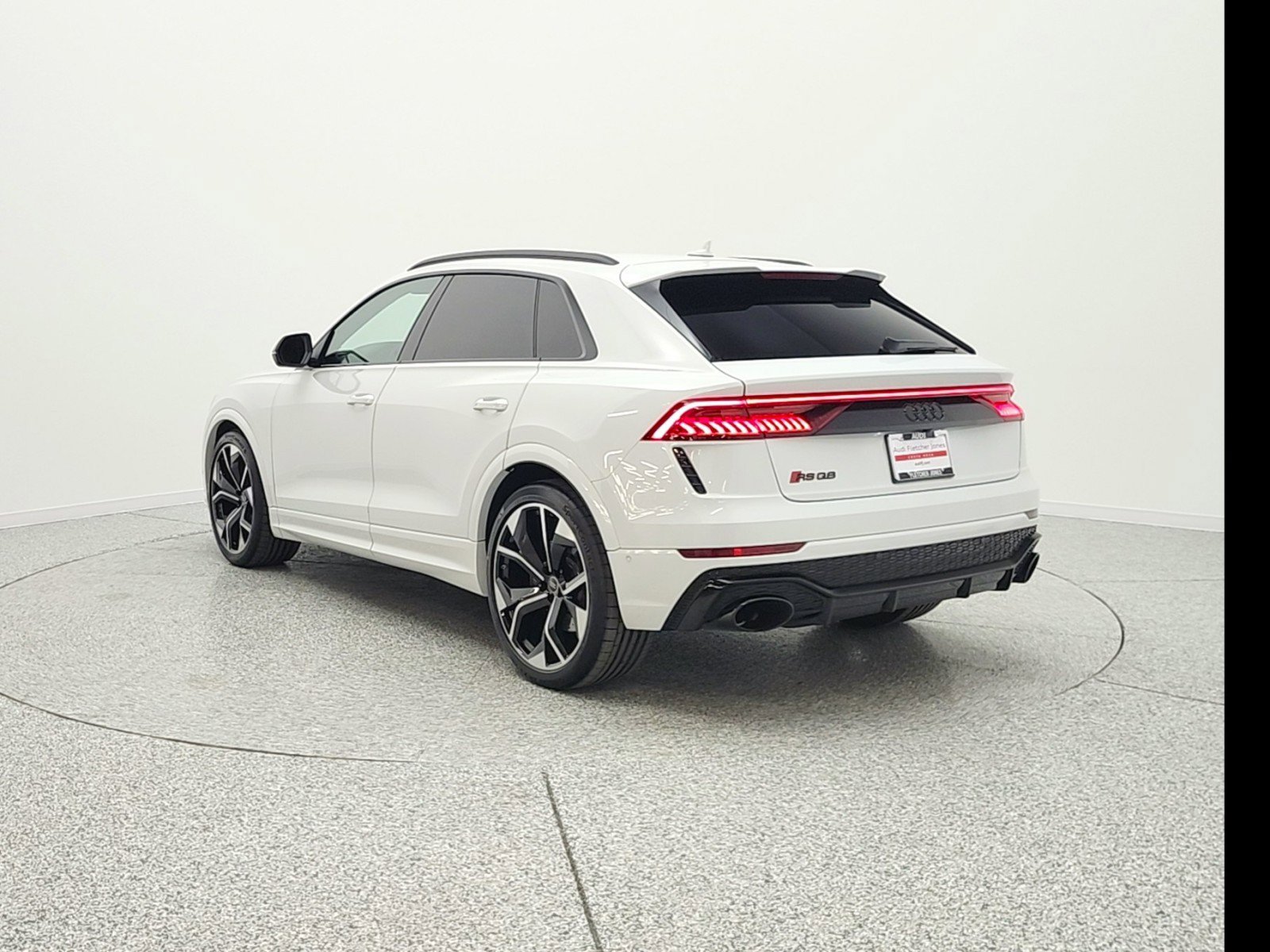 Used 2024 Audi RS Q8 image 7