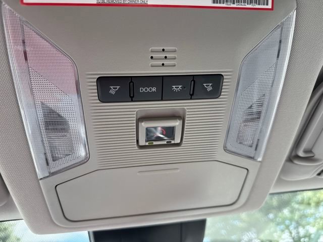 Used 2022 Toyota RAV4 XLE image 25