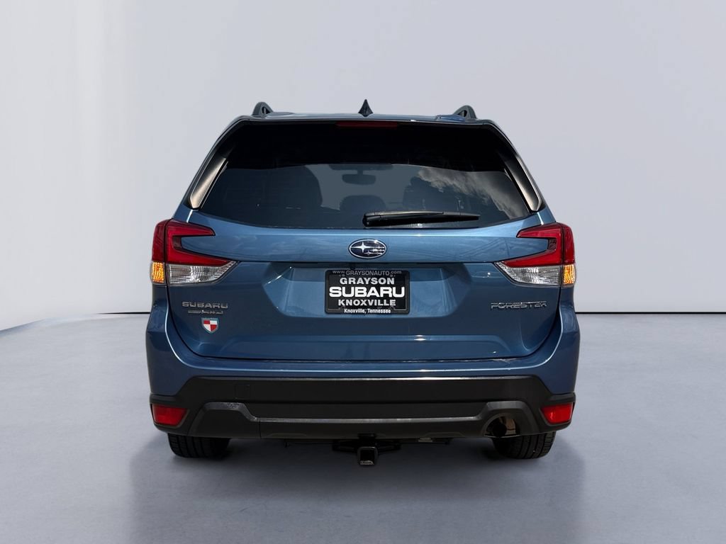 Used 2024 Subaru Forester Premium AWD/4WD image 4