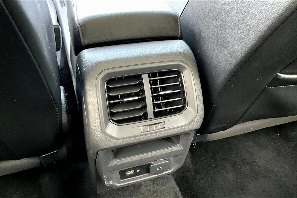 Used 2019 Volkswagen Tiguan SE w/ Panoramic Sunroof Package FWD image 10