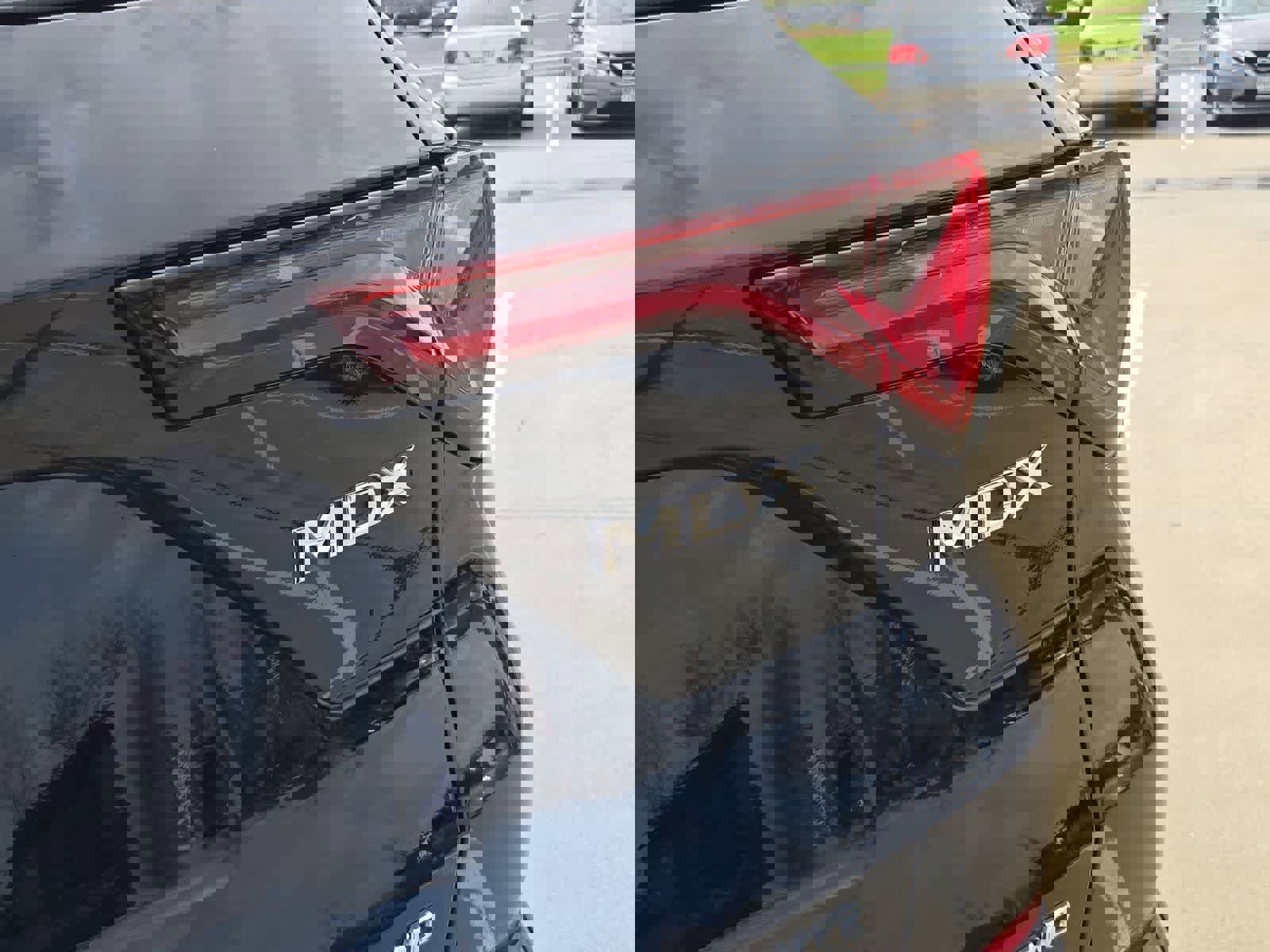 Used 2023 Acura MDX A-Spec image 12