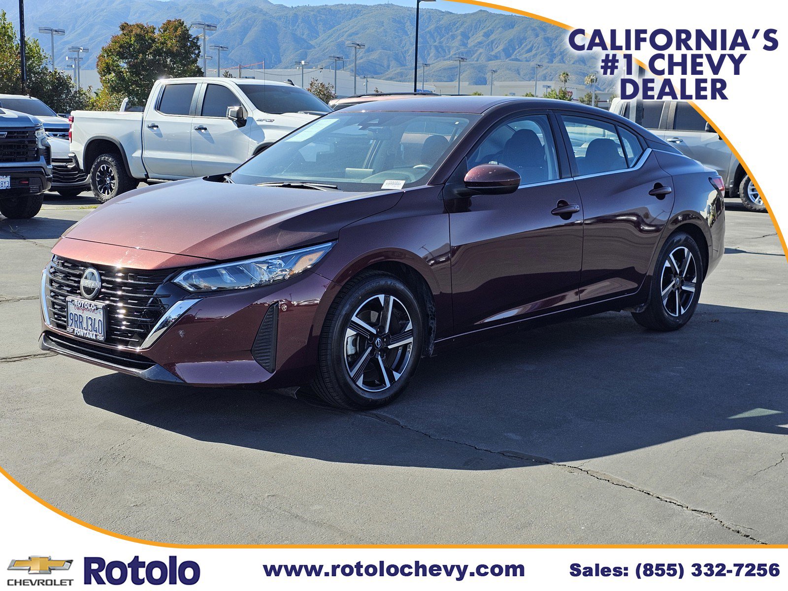 Used 2025 Nissan Sentra SV FWD image 3