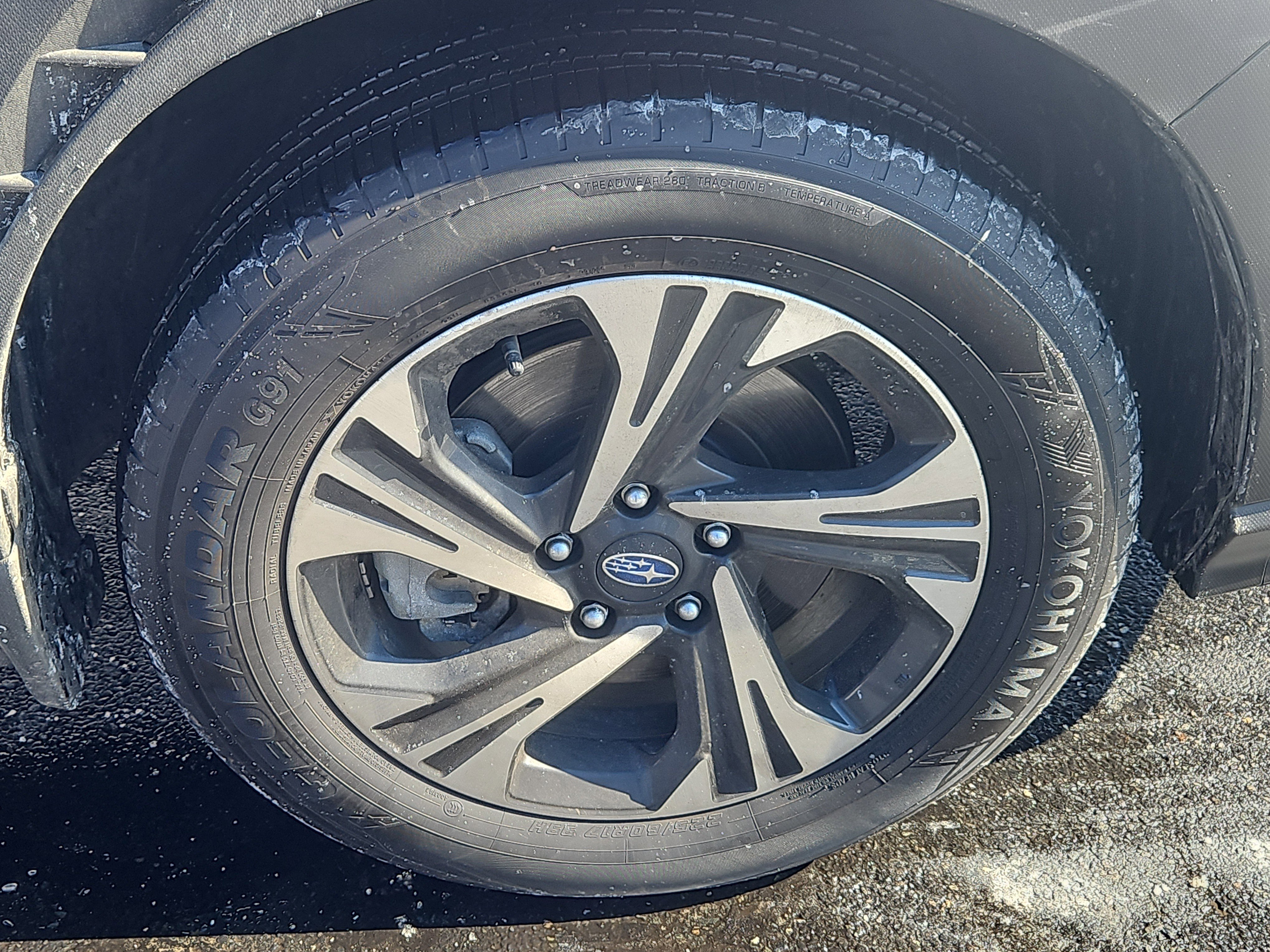 Certified 2025 Subaru Crosstrek 2.0i Premium image 27