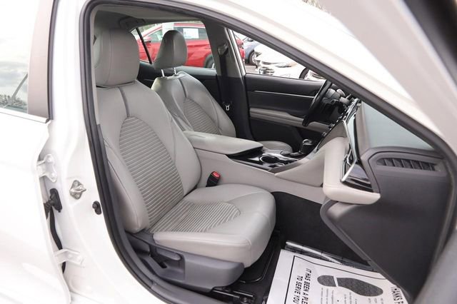 Used 2019 Toyota Camry SE w/ Audio Package image 25