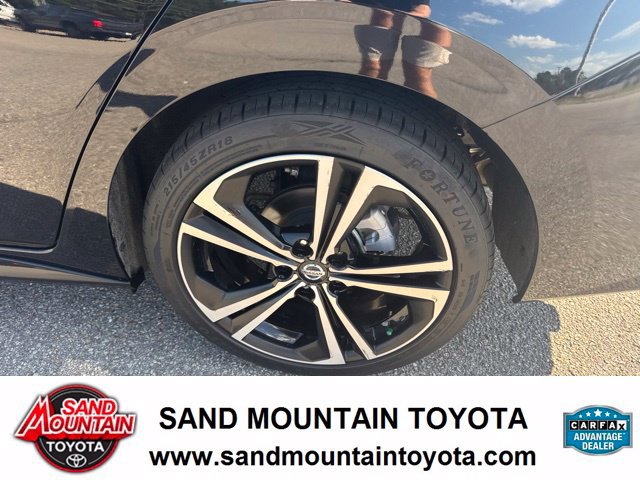 Used 2023 Nissan Sentra SR FWD image 11