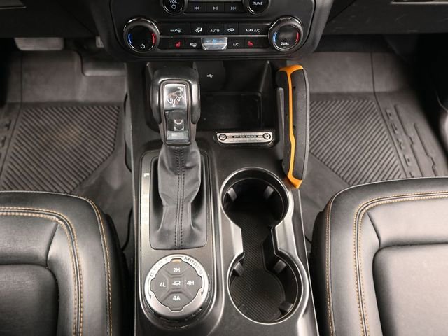 Used 2021 Ford Bronco Badlands image 10