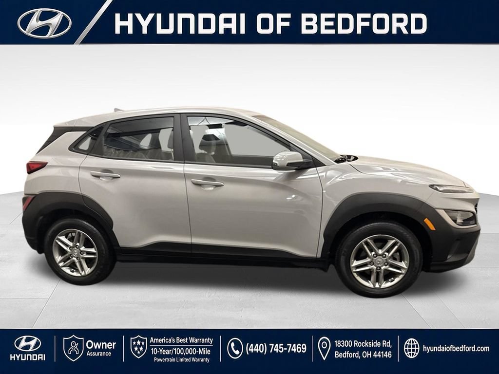 Used 2023 Hyundai Kona SE w/ Cargo Package FWD image 4