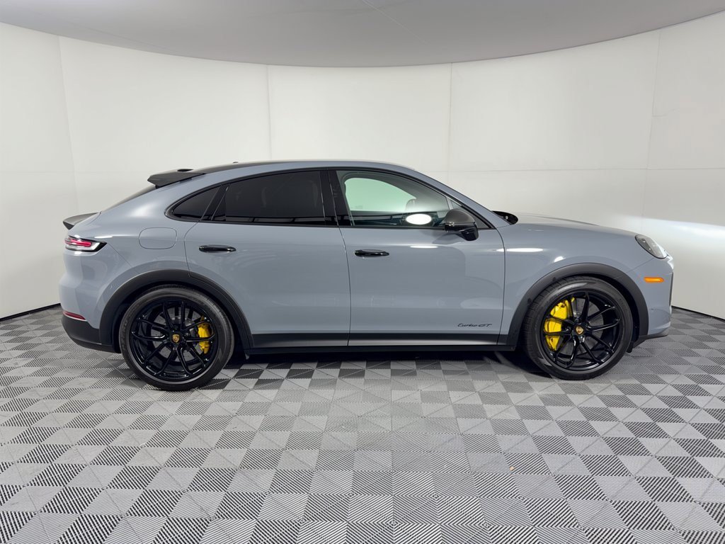 Certified 2024 Porsche Cayenne Turbo GT AWD/4WD image 8