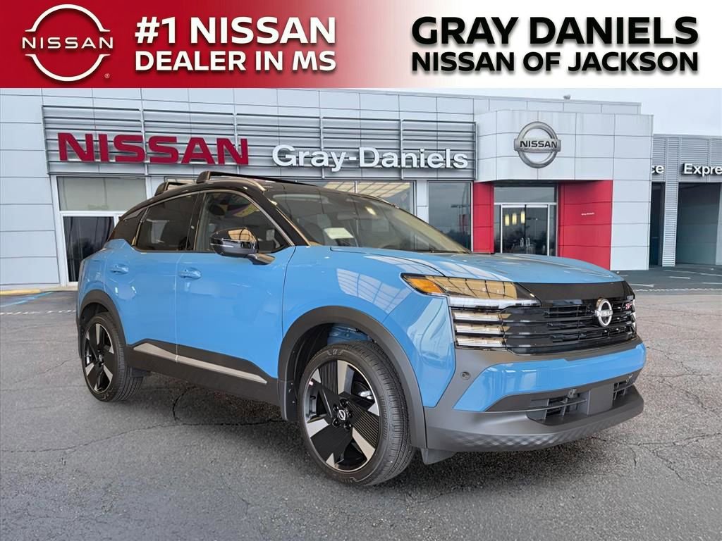 New 2026 Nissan Kicks SR w/ Cold Weather Package