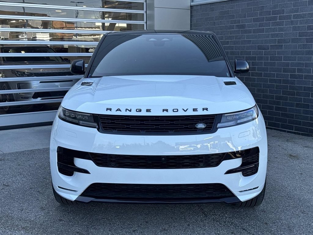 Used 2025 Land Rover Range Rover Sport Autobiography AWD/4WD image 2