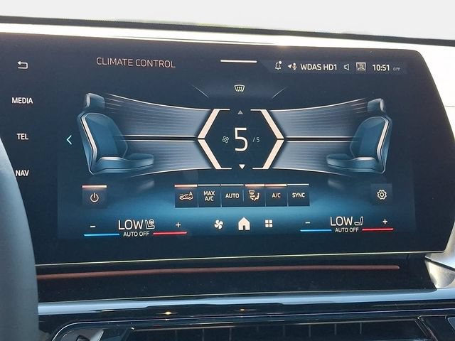 New 2026 BMW X2 xDrive28i w/ Technology Package AWD/4WD image 14