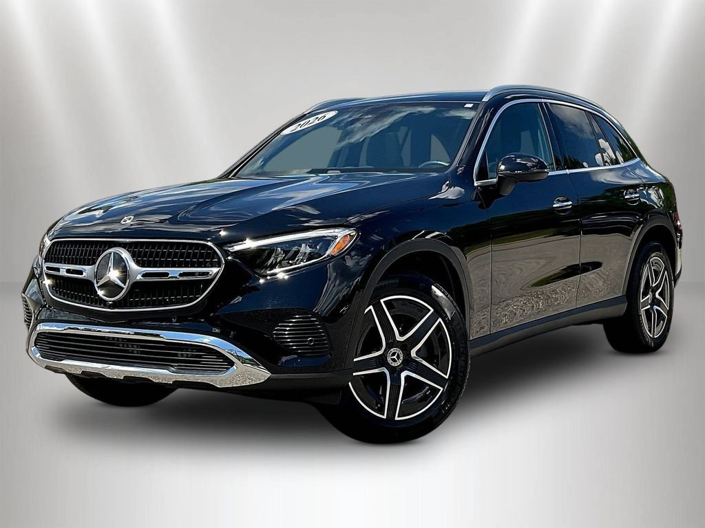 Used 2026 Mercedes-Benz GLC 300 4MATIC image 3