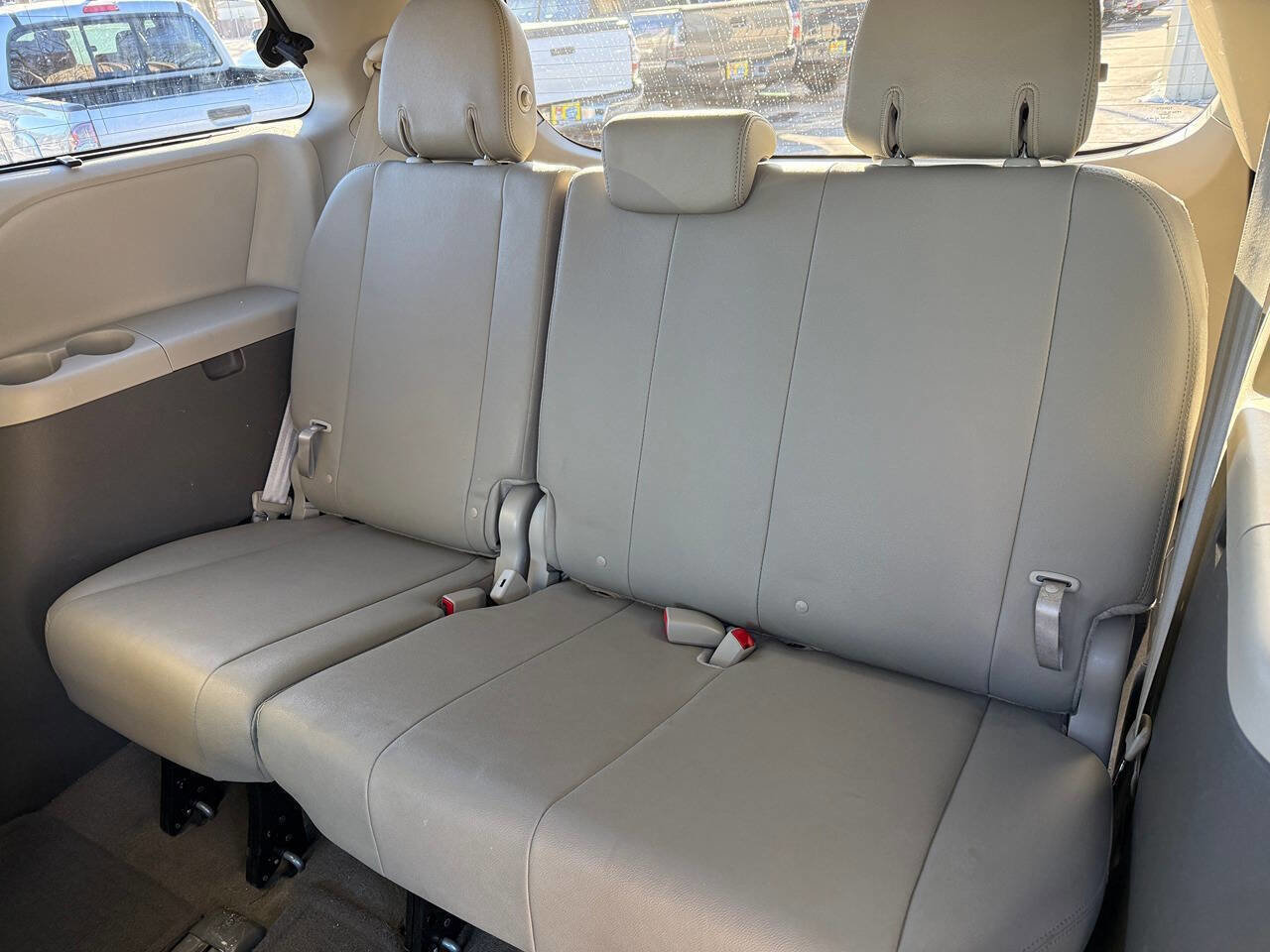 Used 2015 Toyota Sienna XLE Premium image 73