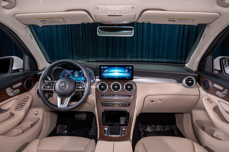 Certified 2022 Mercedes-Benz GLC 300 image 24