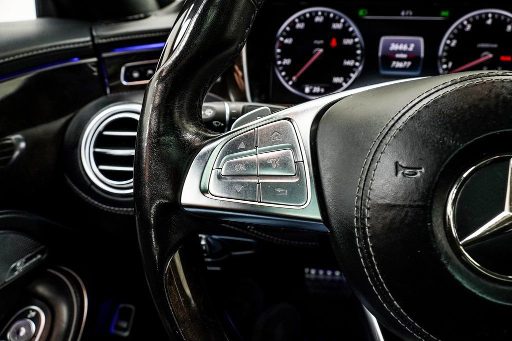 Used 2015 Mercedes-Benz S 550 4MATIC Coupe image 32