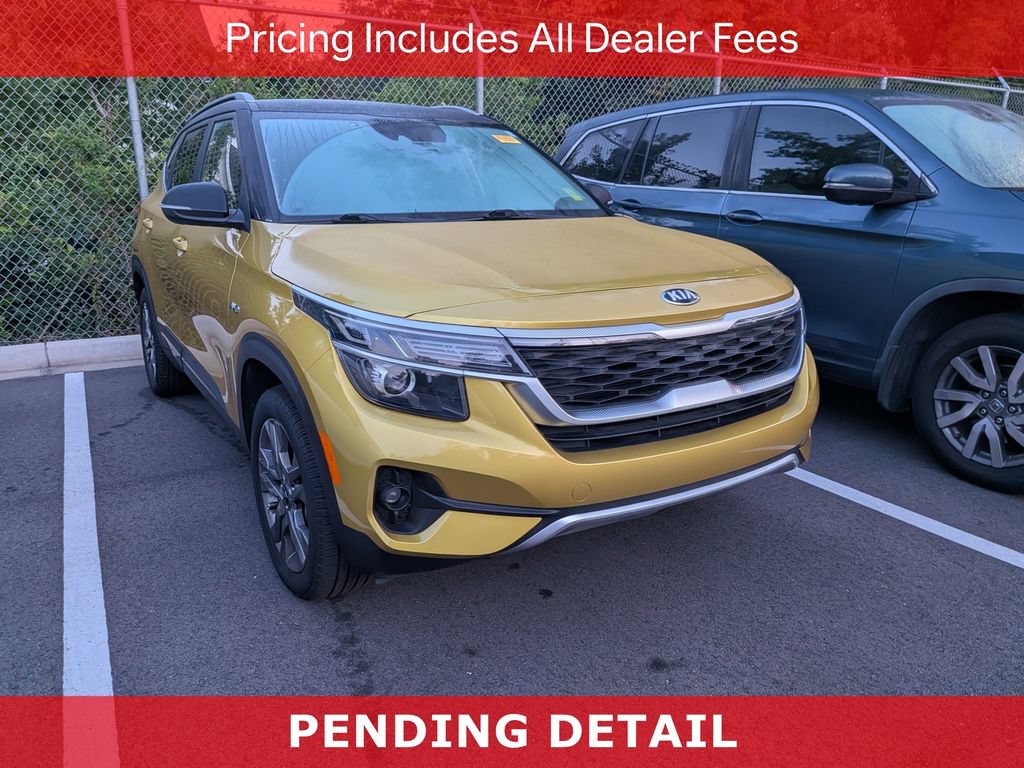 Used 2021 Kia Seltos S AWD/4WD image 1