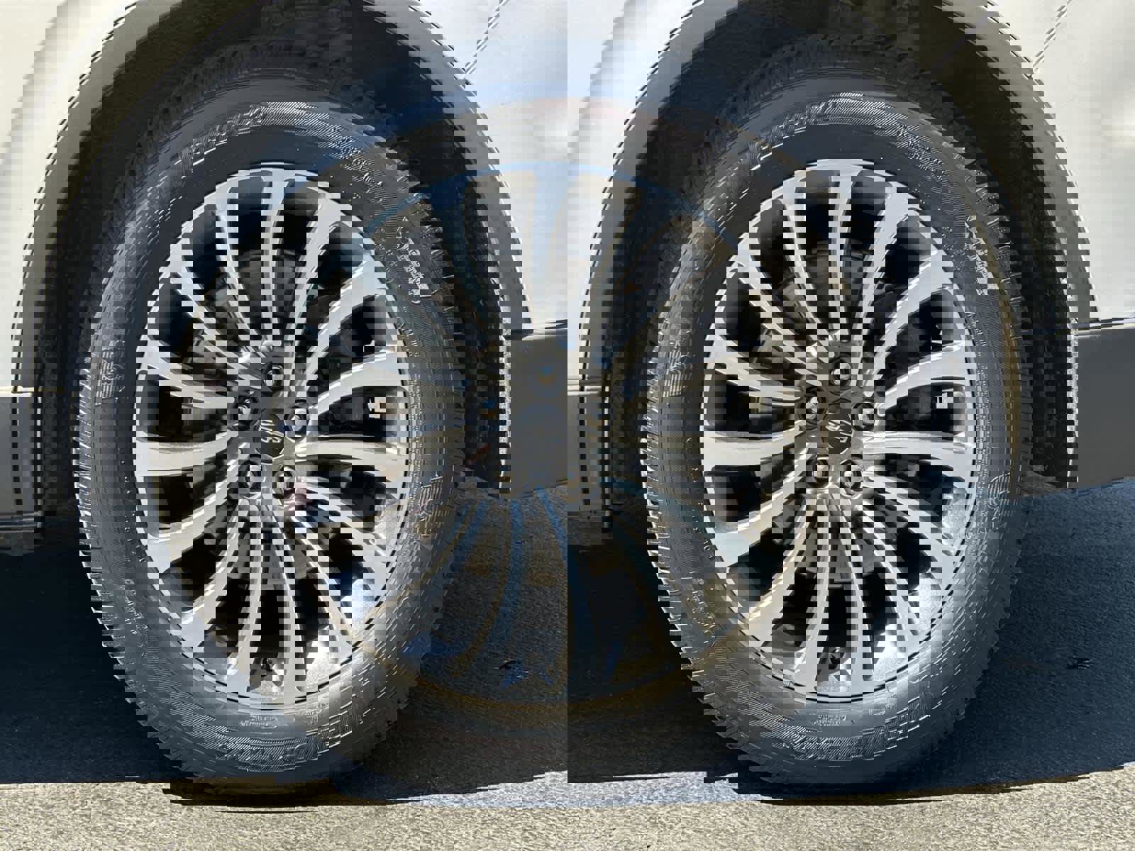 Used 2020 Lincoln Aviator Reserve w/ Equipment Group 201A image 8