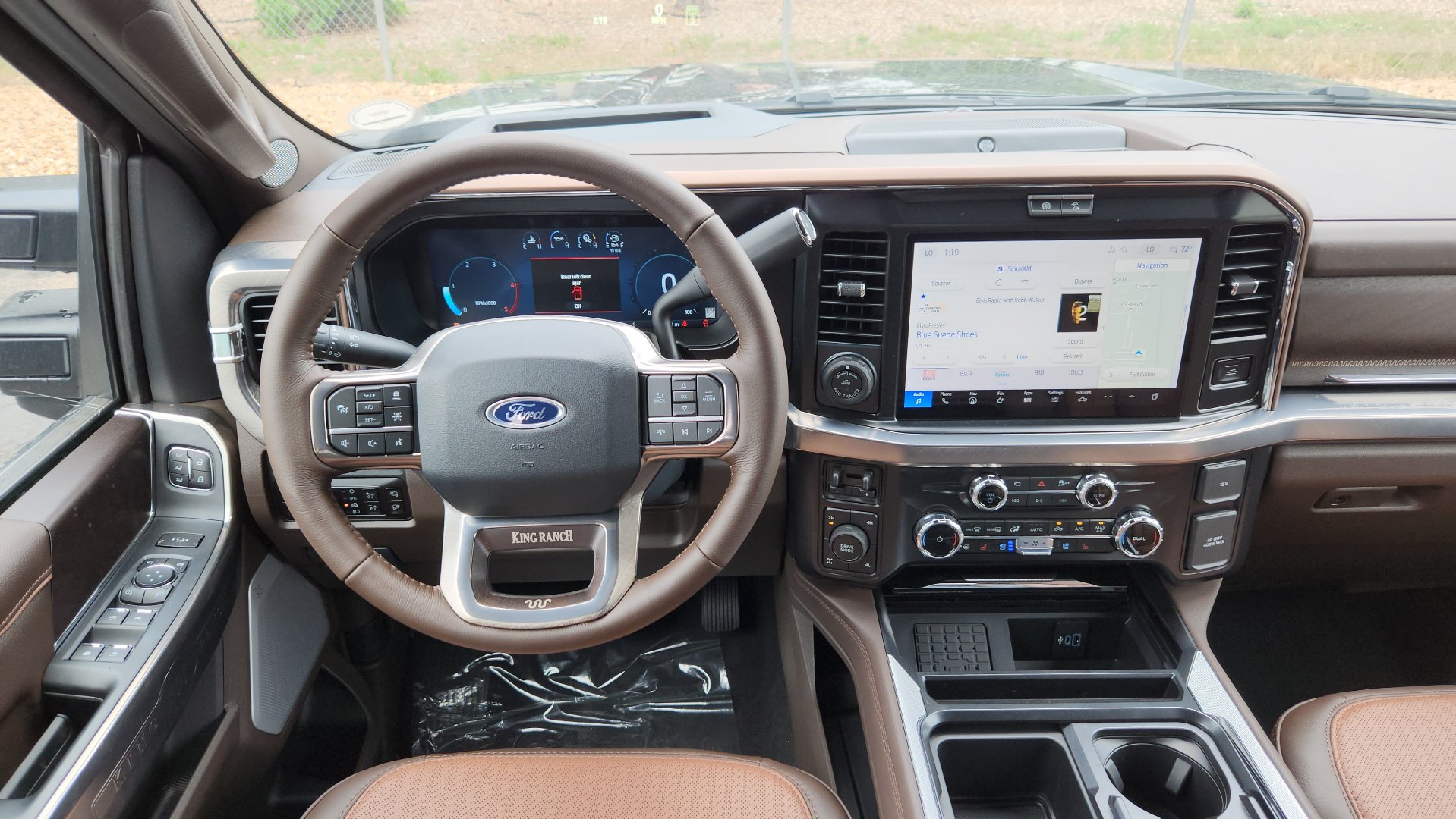New 2026 Ford F350 King Ranch w/ Chrome Package AWD/4WD image 14
