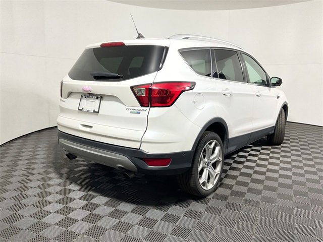 Used 2019 Ford Escape Titanium image 15