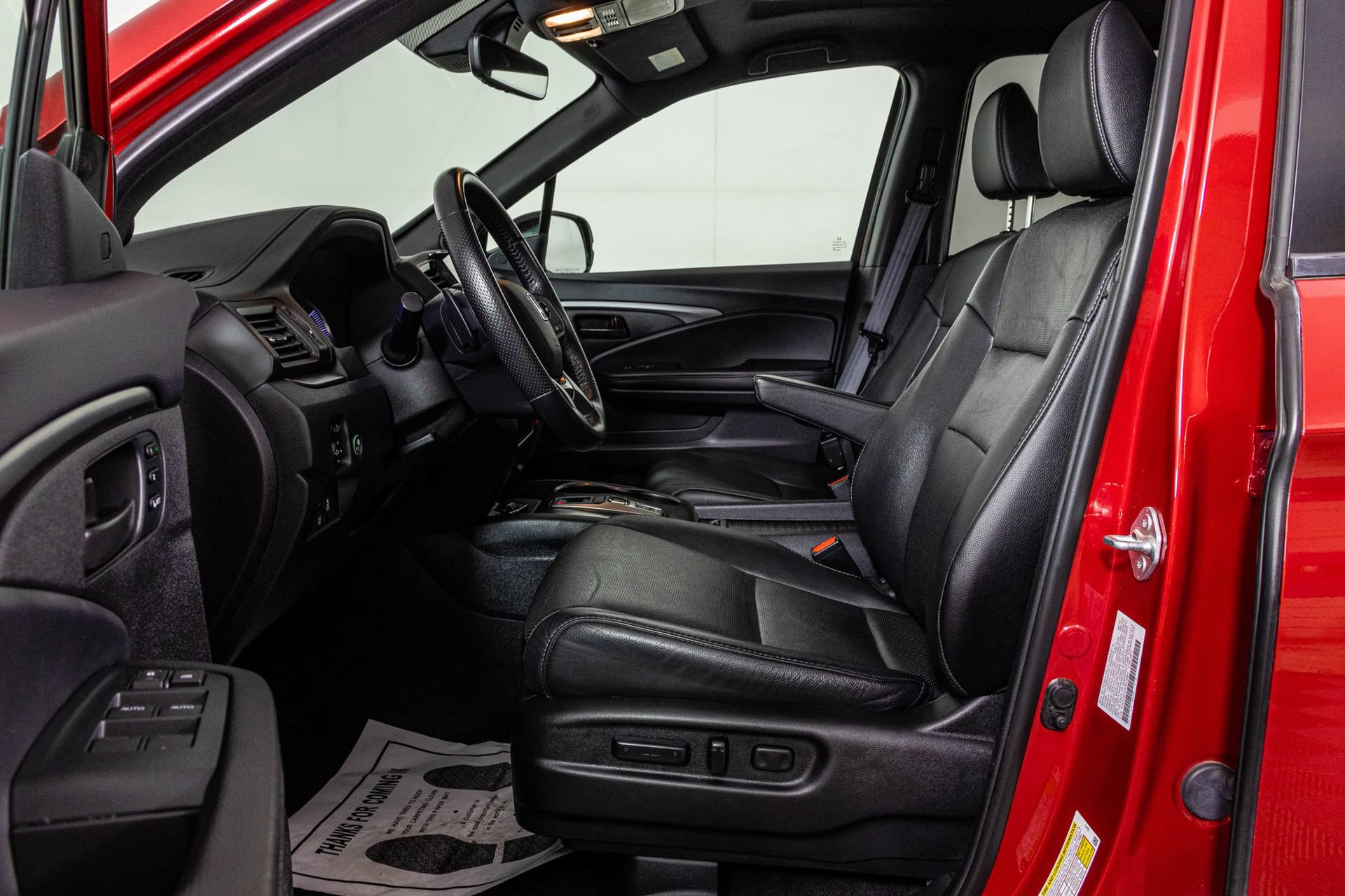 Used 2023 Honda Passport EX-L image 25