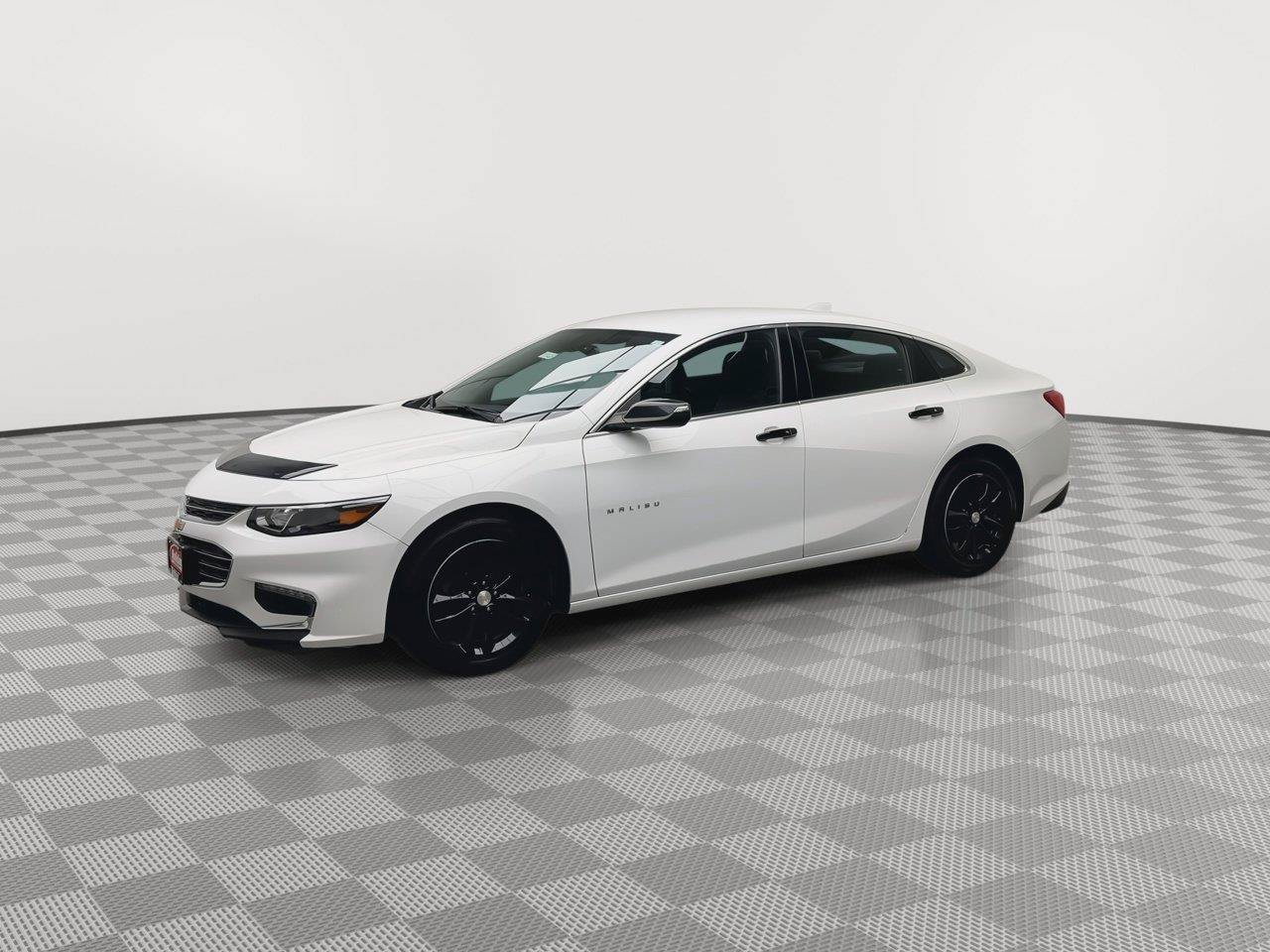 Used 2017 Chevrolet Malibu LT w/ Leather Package FWD image 31
